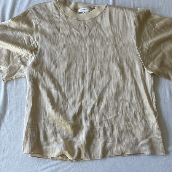 Vince Rib-Flutter Silk Top - Picture 4 of 8